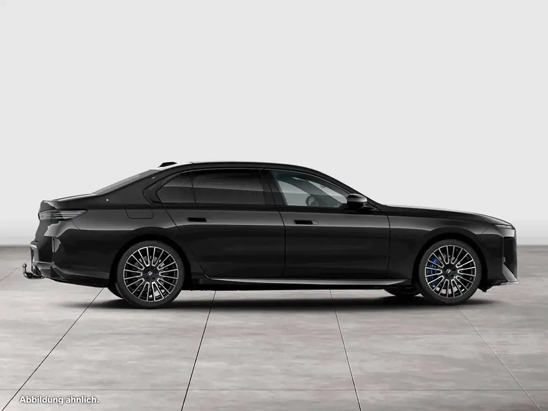 BMW 740 - Thumbnail 8