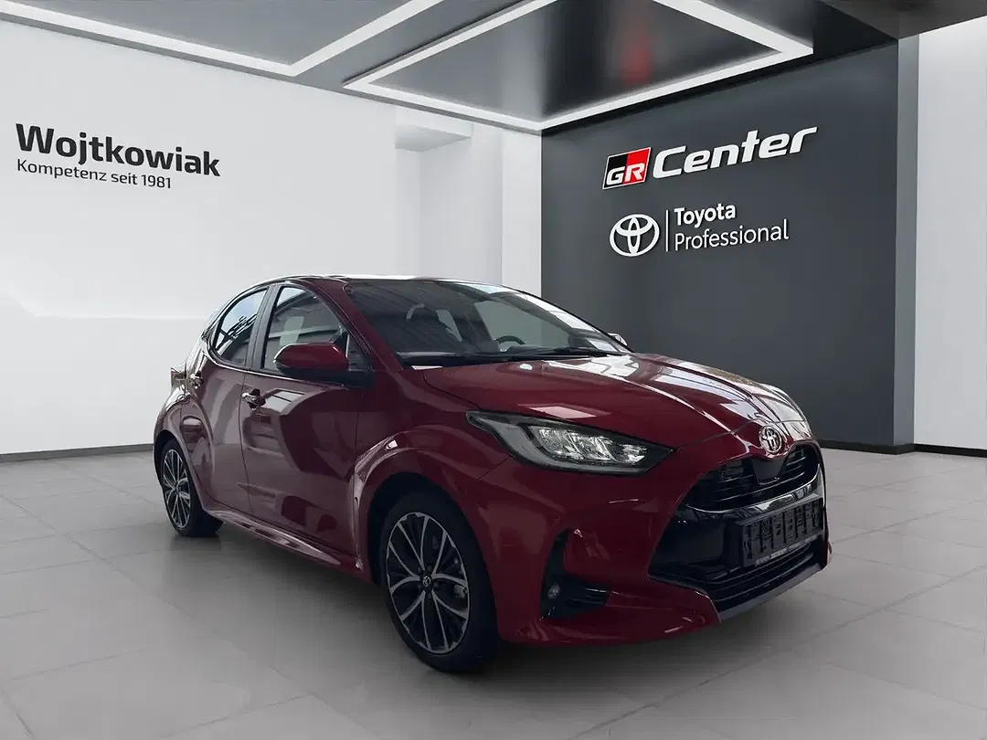 Toyota Yaris - Thumbnail 5
