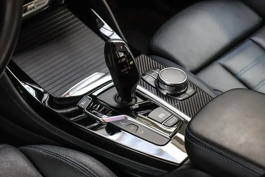 BMW X4 - Thumbnail 10