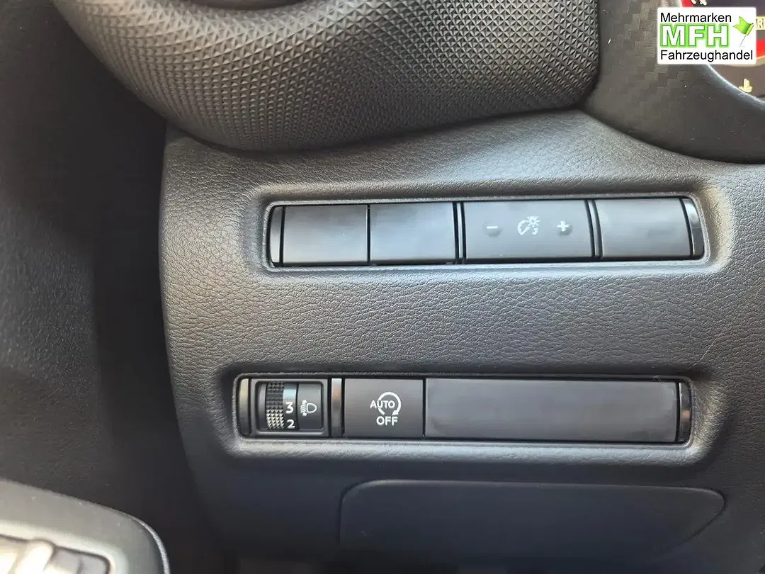 Nissan Juke - Thumbnail 14