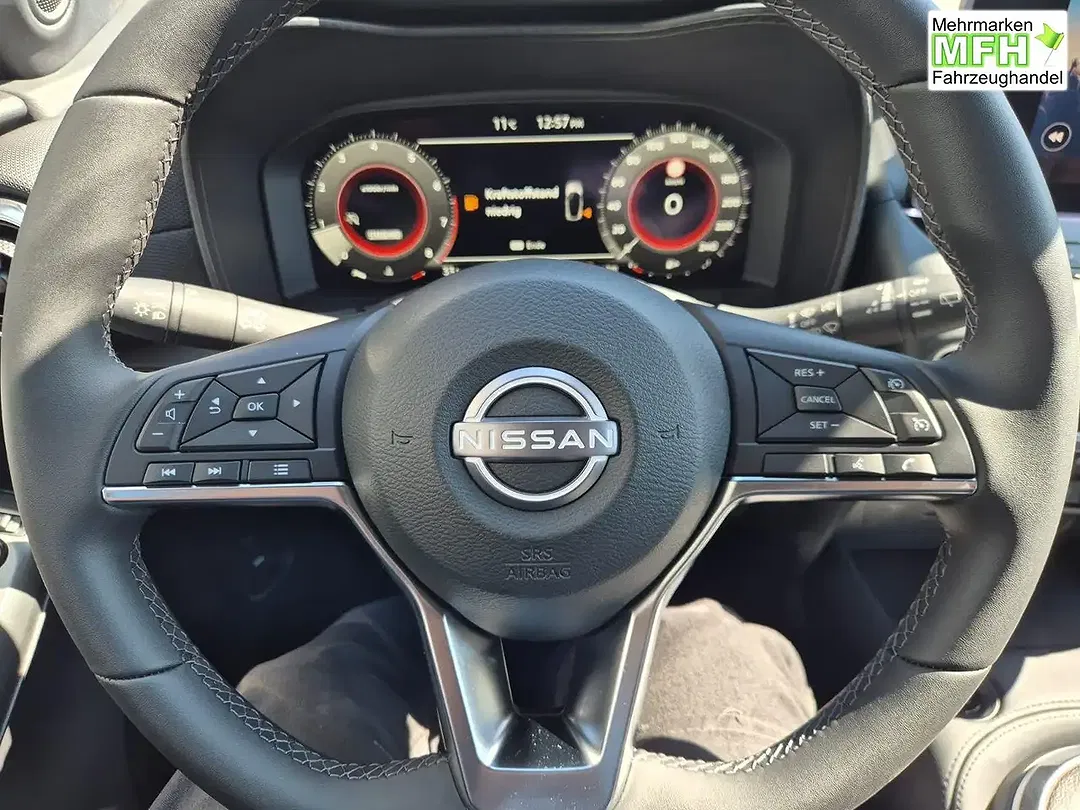Nissan Juke - Thumbnail 15