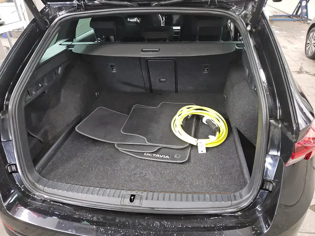 Skoda Octavia - Thumbnail 7