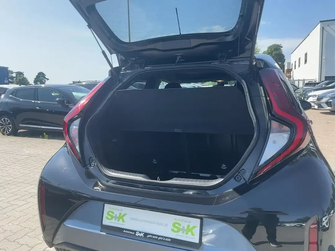 Toyota Aygo X - Thumbnail 12