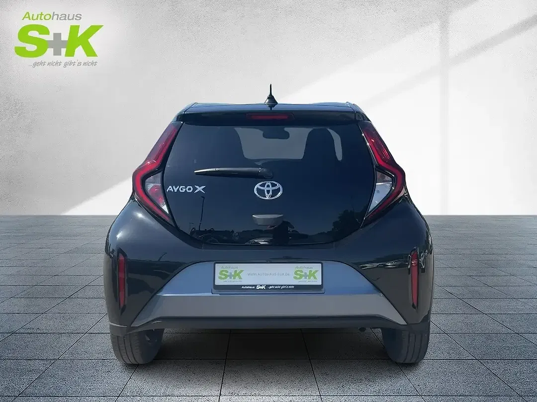 Toyota Aygo X - Thumbnail 3