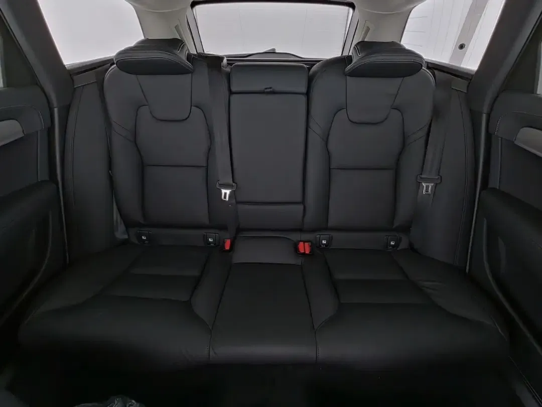 Volvo V90 - Thumbnail 13