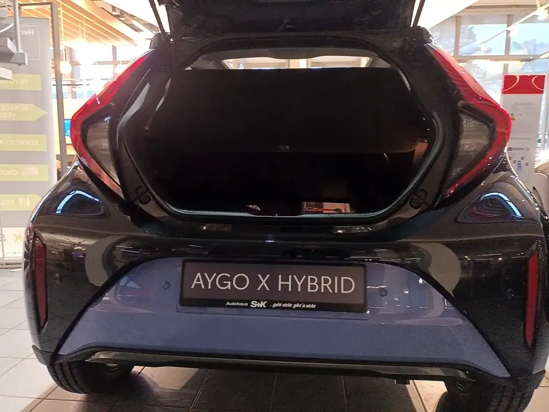 Toyota Aygo - Thumbnail 11