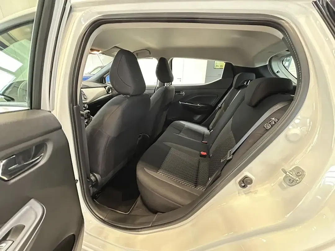 Nissan Micra - Thumbnail 11