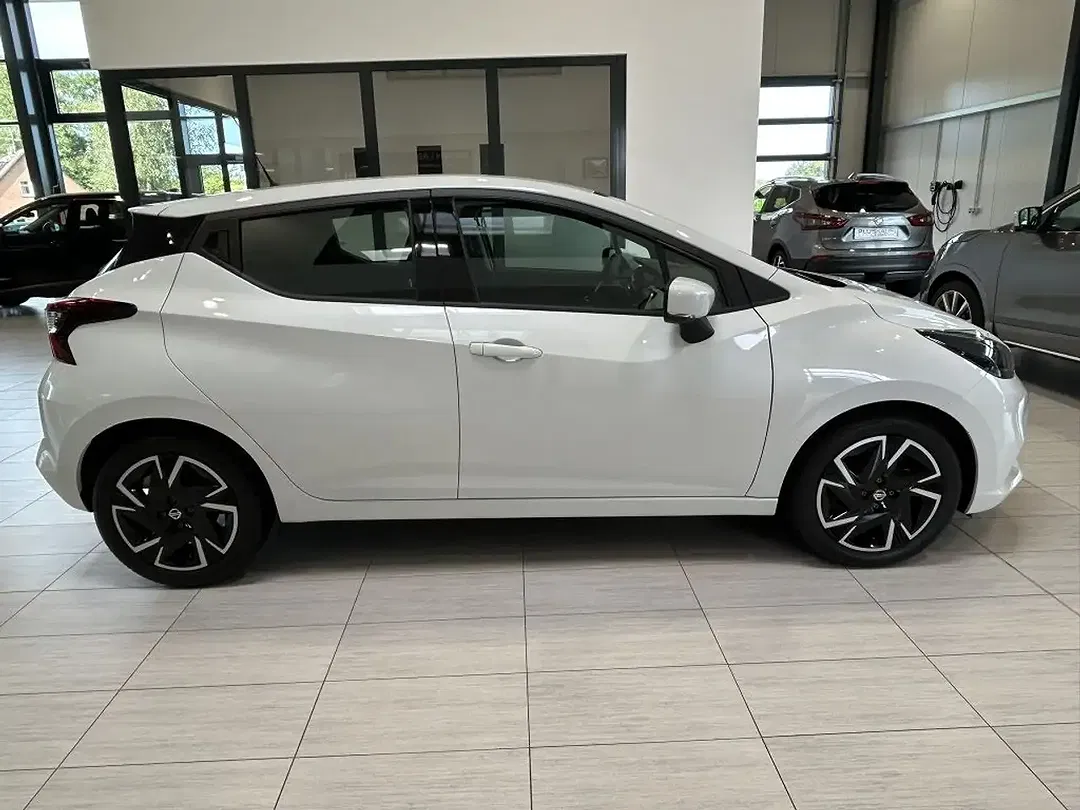 Nissan Micra - Thumbnail 8