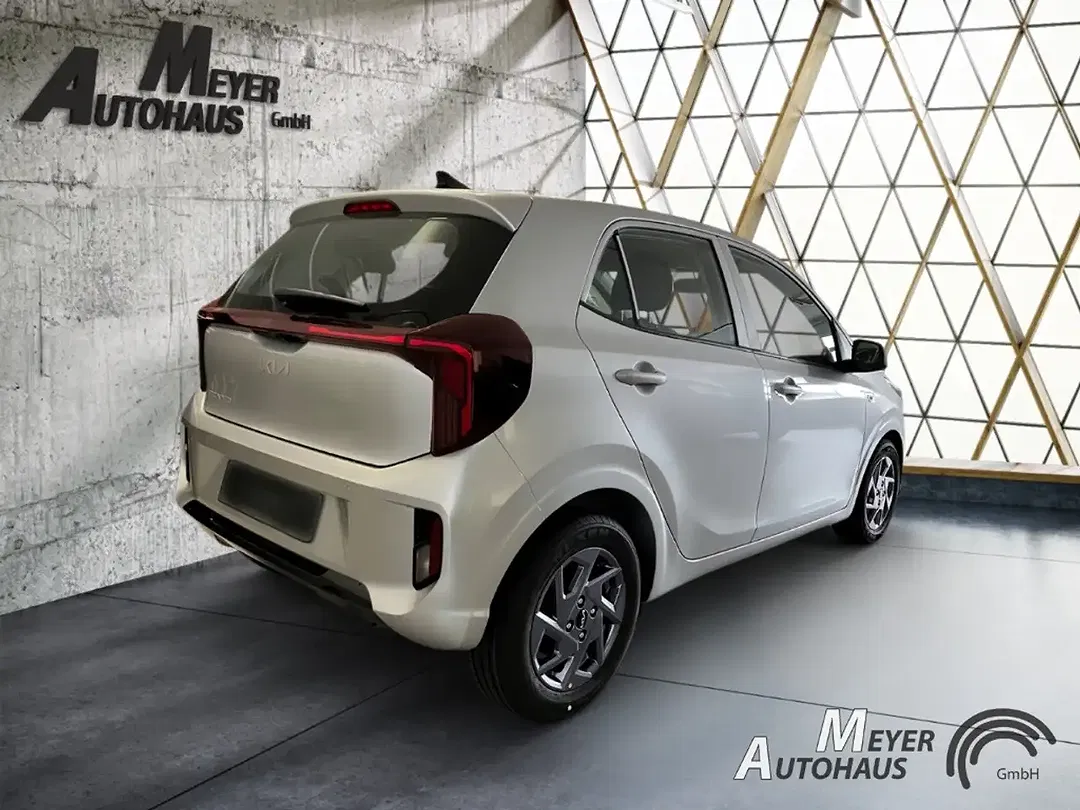 Kia Picanto - Thumbnail 11