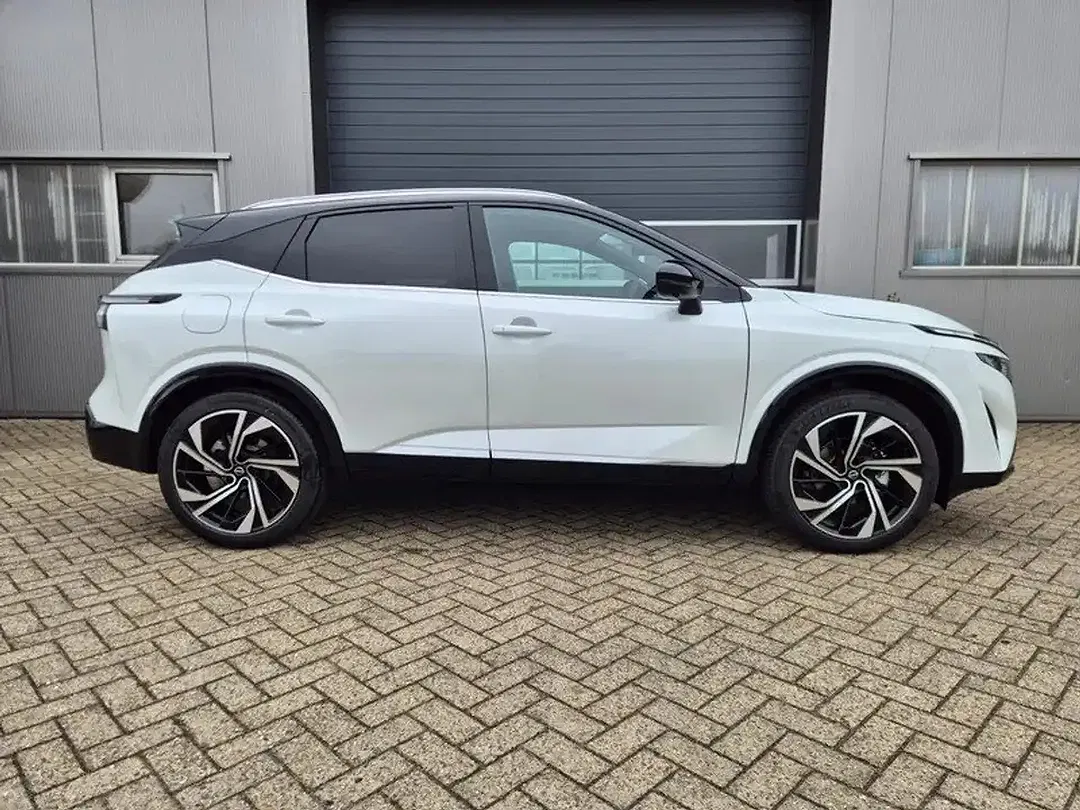 Nissan Qashqai - Thumbnail 6