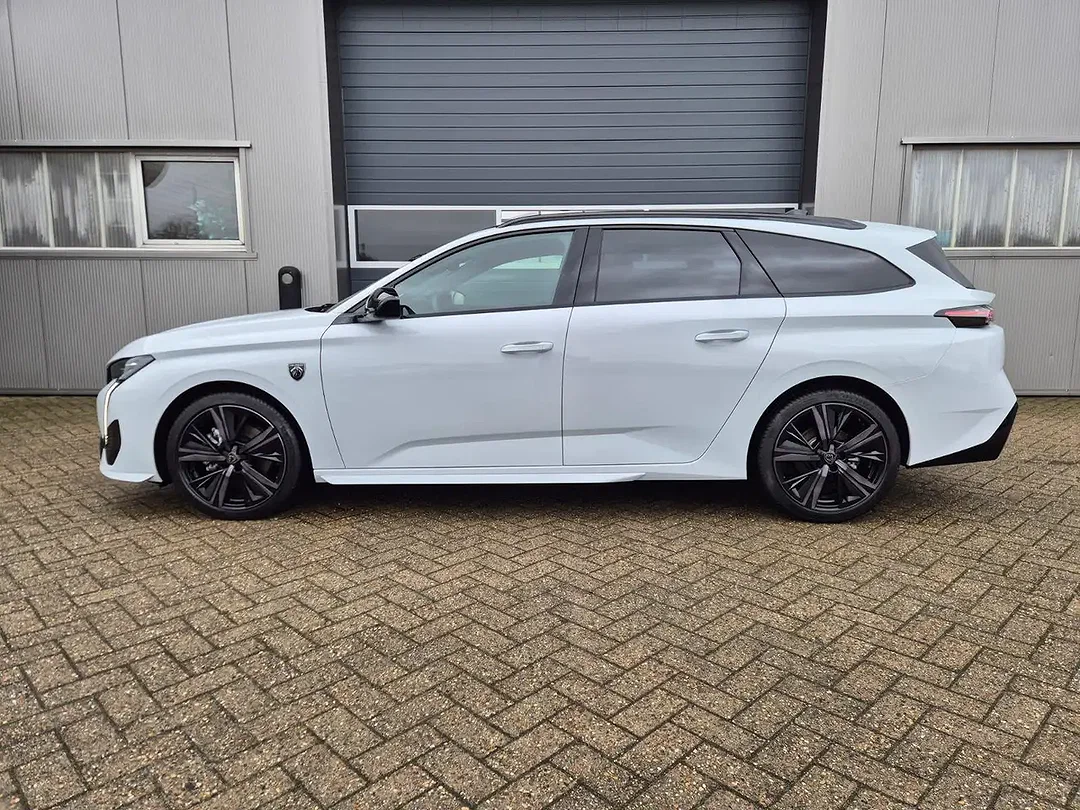 Peugeot 308 - Afbeelding 1