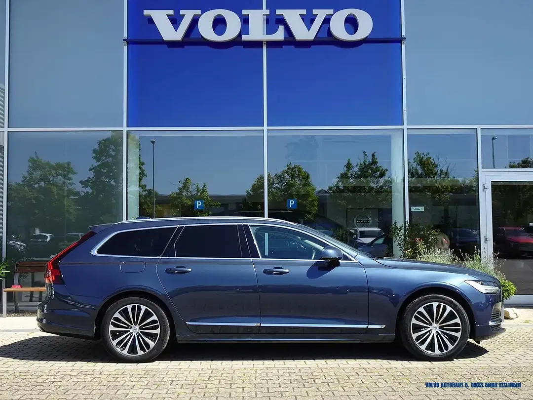 Volvo V90 - Thumbnail 3
