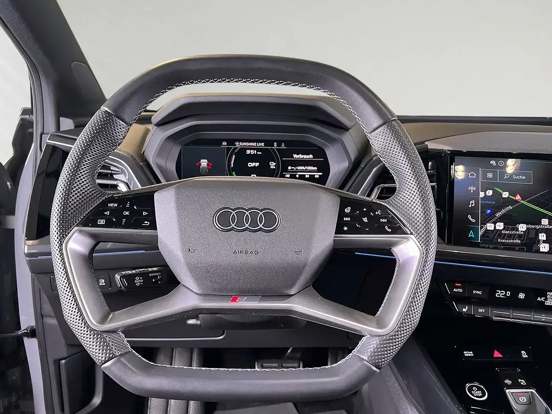 Audi Q4 e-tron - Thumbnail 12