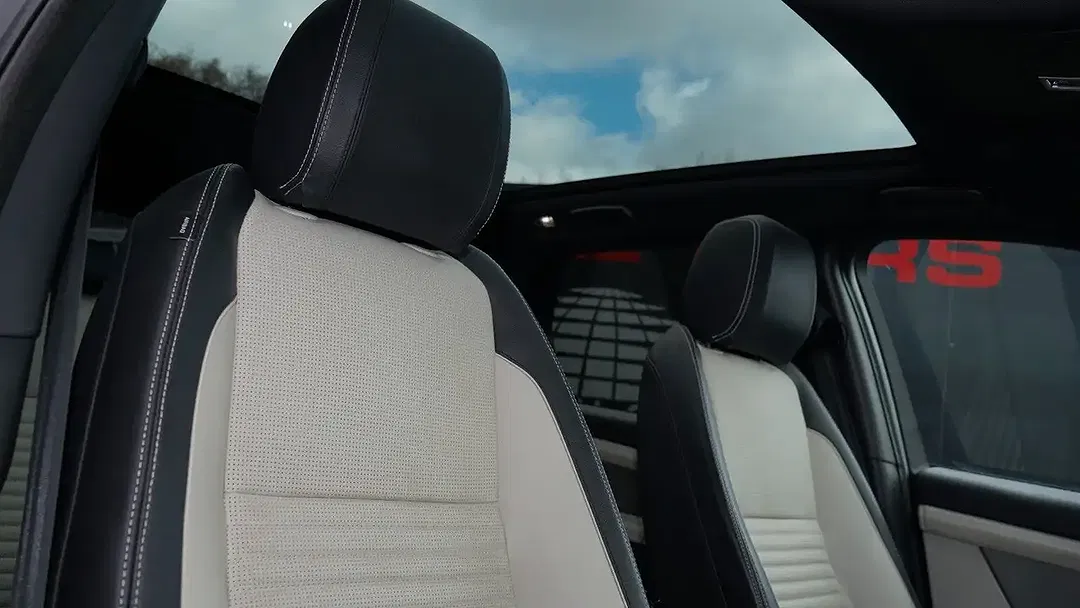 Land Rover Discovery Sport - Thumbnail 9