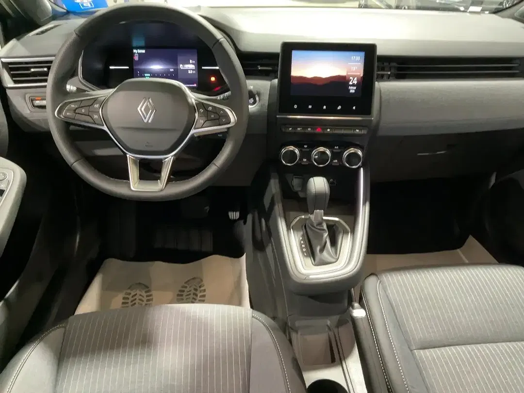 Renault Clio - Thumbnail 8