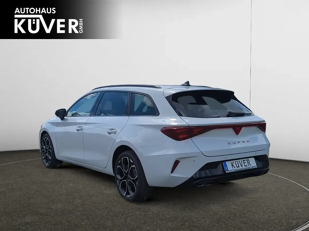 CUPRA Leon - Thumbnail 4