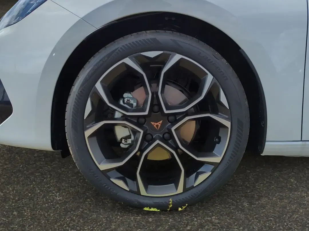 CUPRA Leon - Thumbnail 7