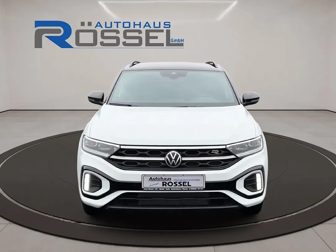 Volkswagen T-Roc - Thumbnail 2