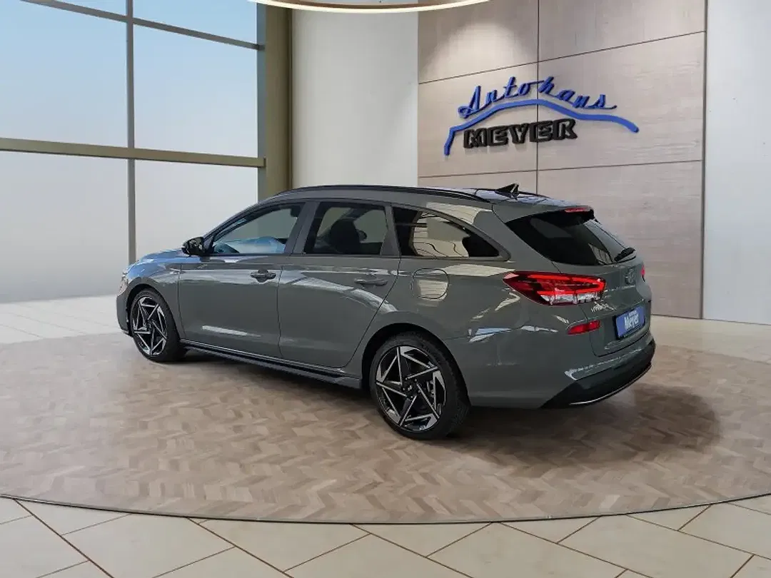 Hyundai i30 - Thumbnail 3