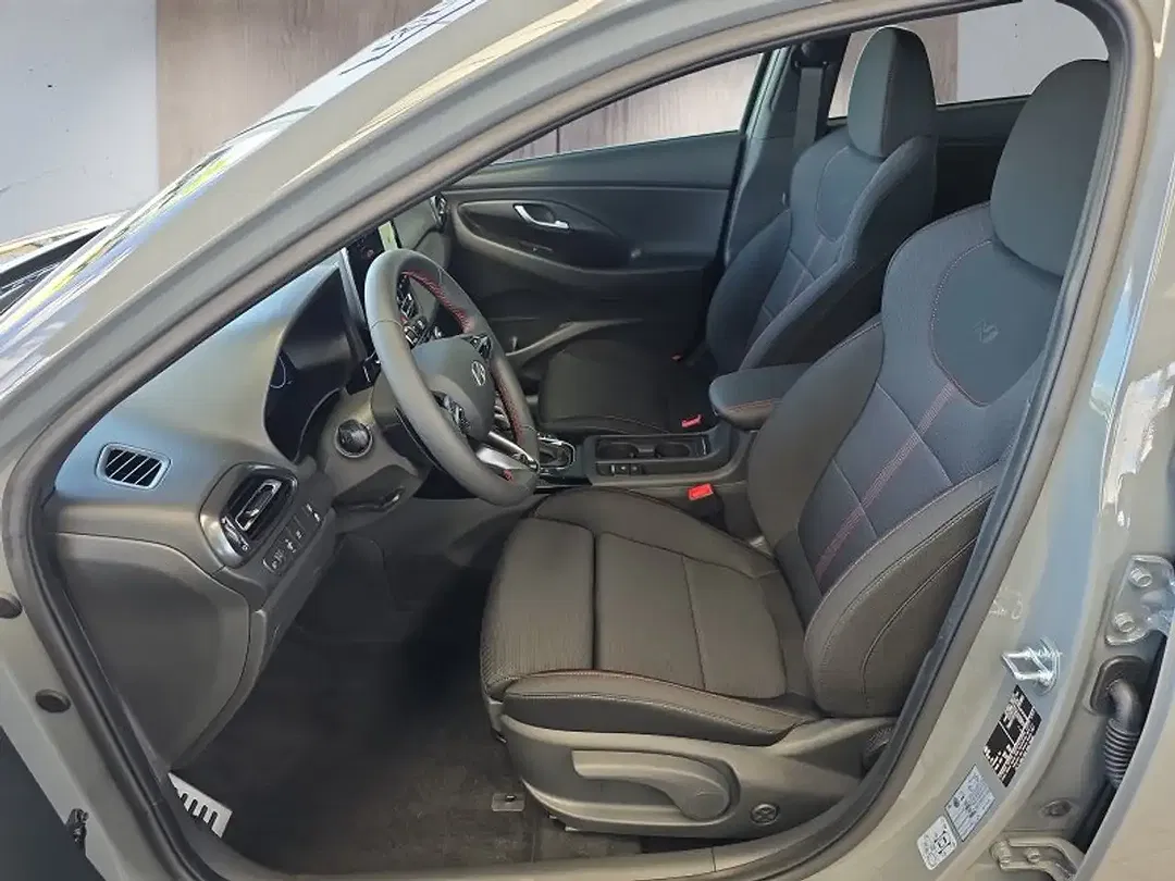 Hyundai i30 - Thumbnail 9
