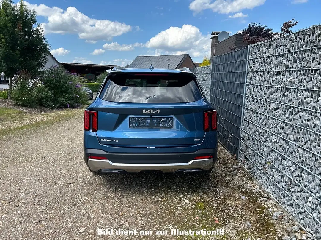 Kia Sorento - Thumbnail 4