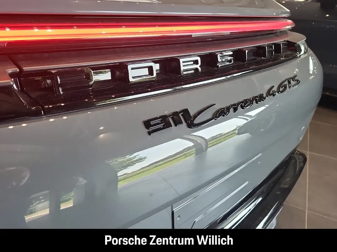 Porsche 992 - Thumbnail 12