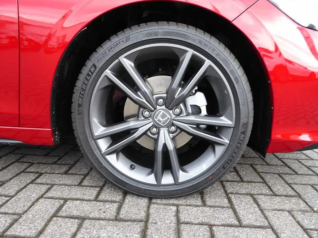 Honda Civic - Thumbnail 14
