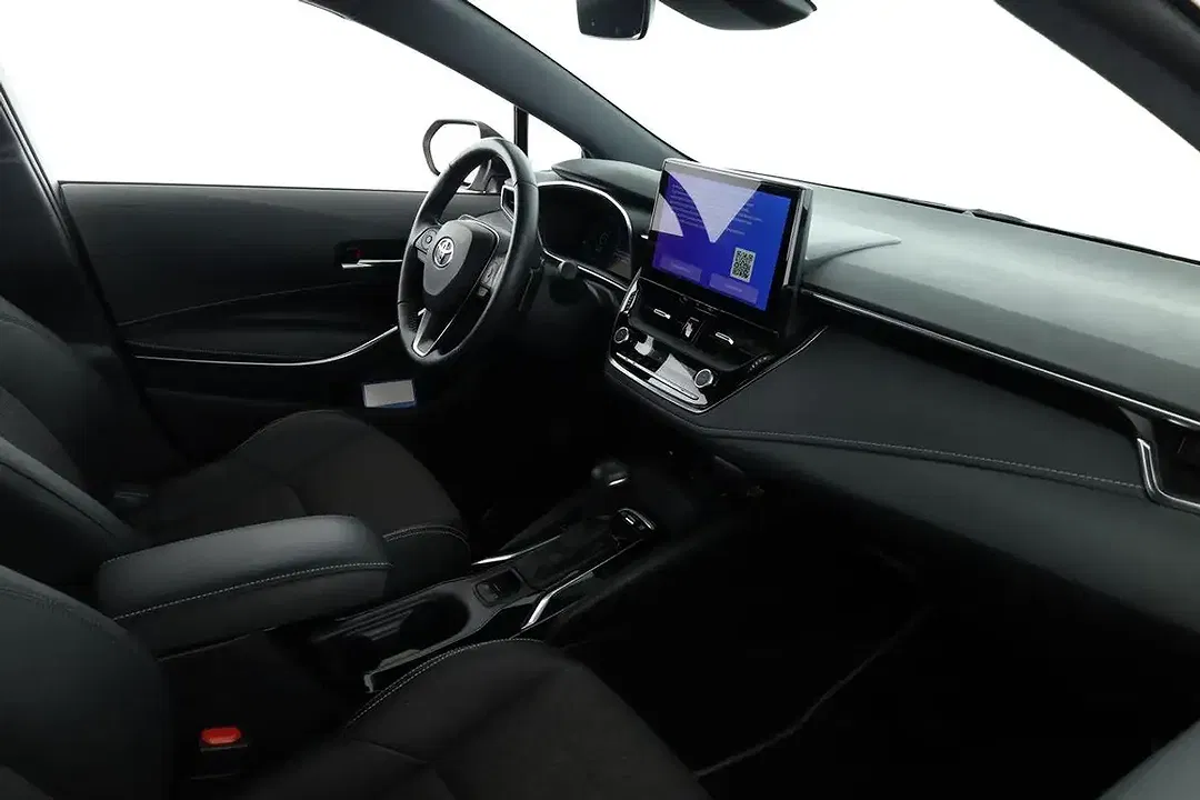 Toyota Corolla - Thumbnail 13