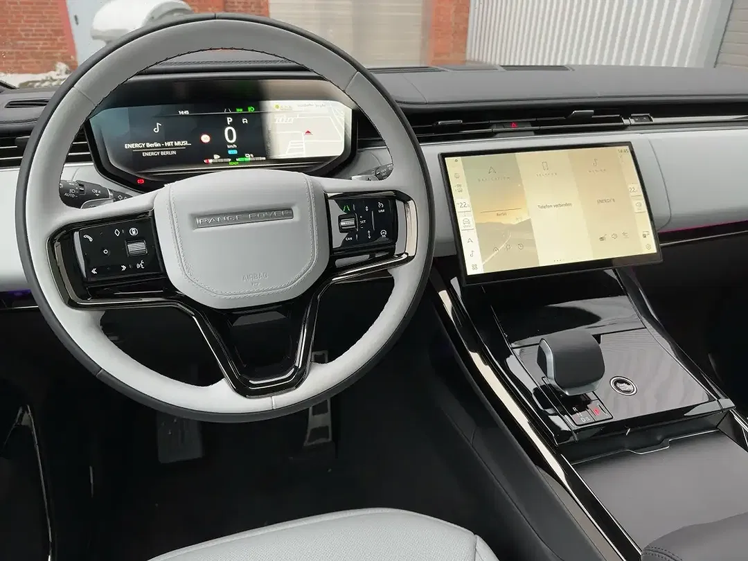 Land Rover Range Rover Sport - Thumbnail 11
