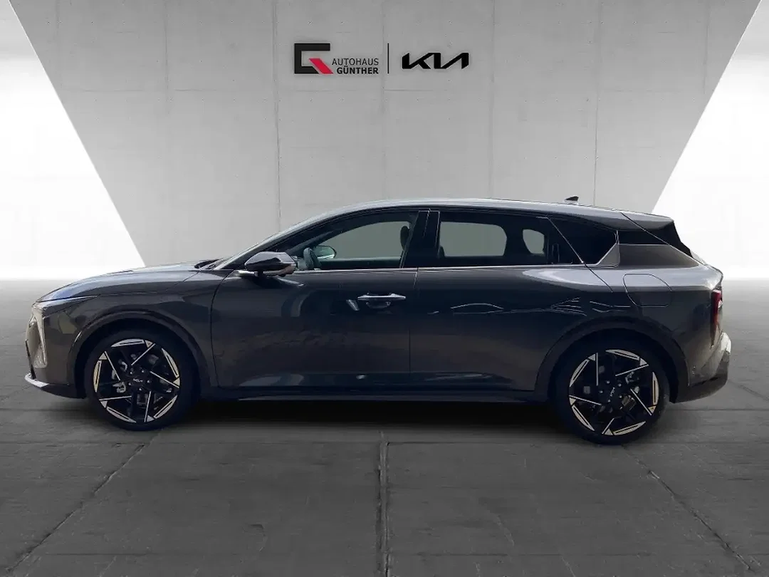 Kia K4 - Afbeelding 1