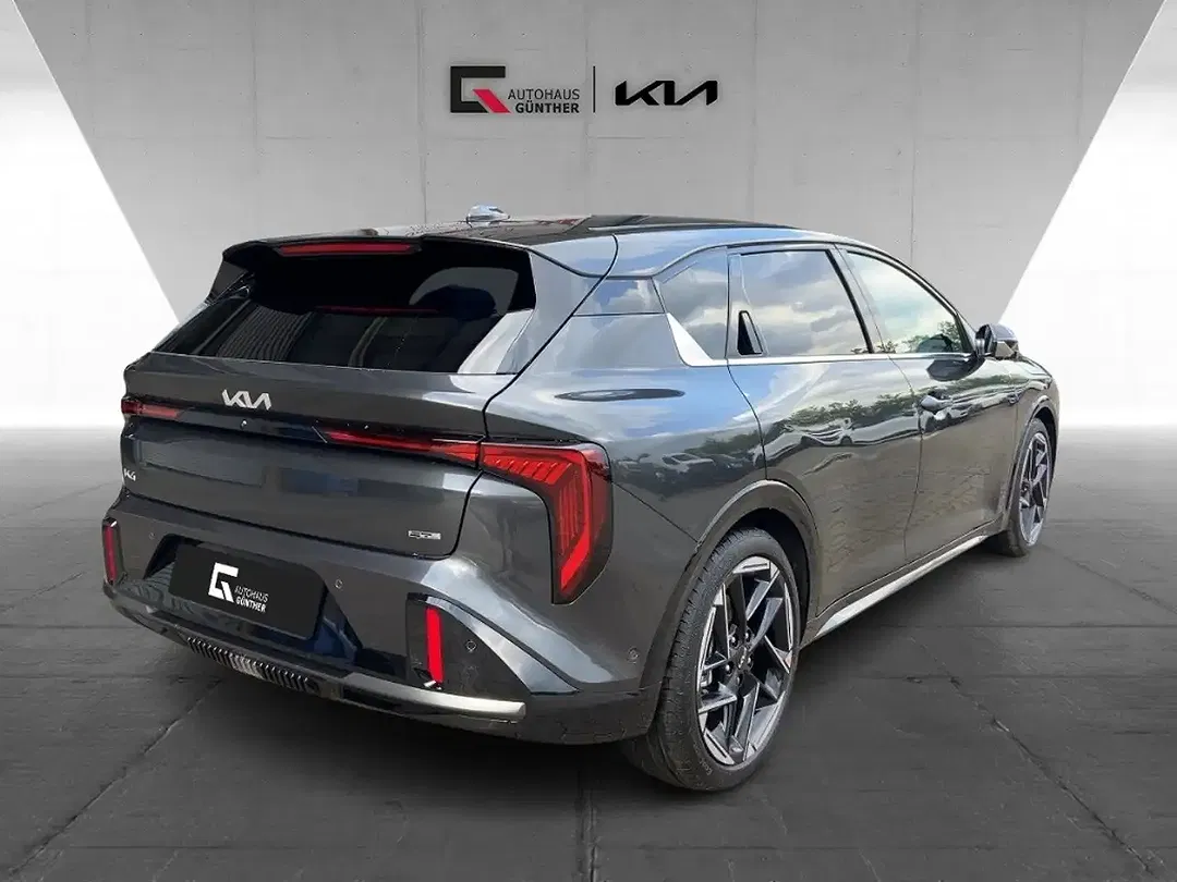 Kia K4 - Thumbnail 3