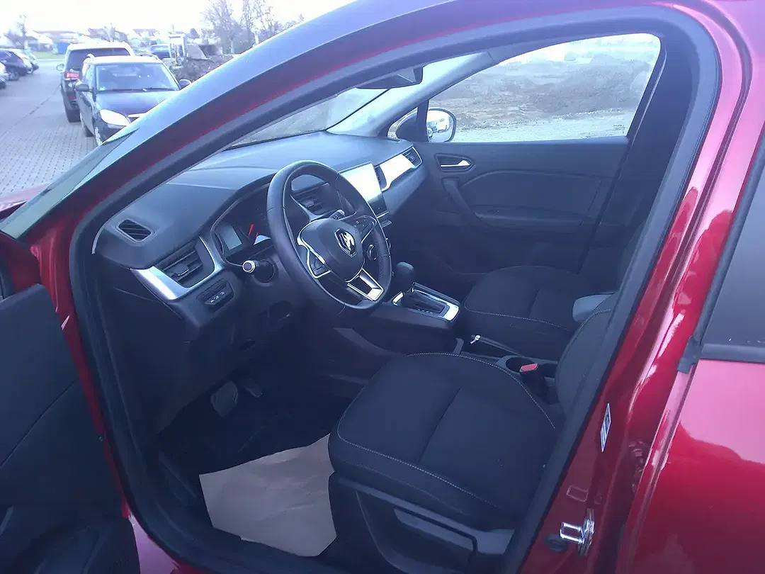 Renault Captur - Thumbnail 10