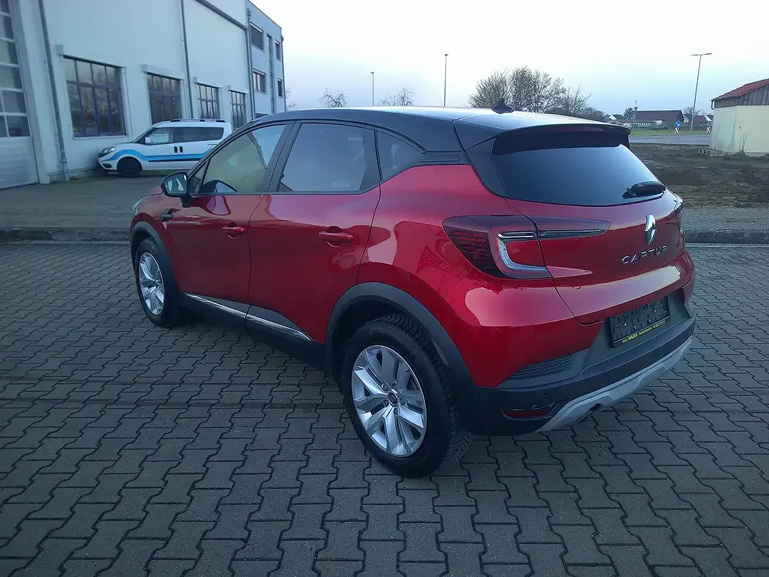Renault Captur - Thumbnail 7