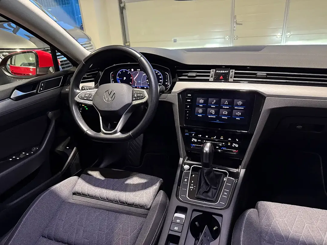 Volkswagen Passat Variant - Thumbnail 5
