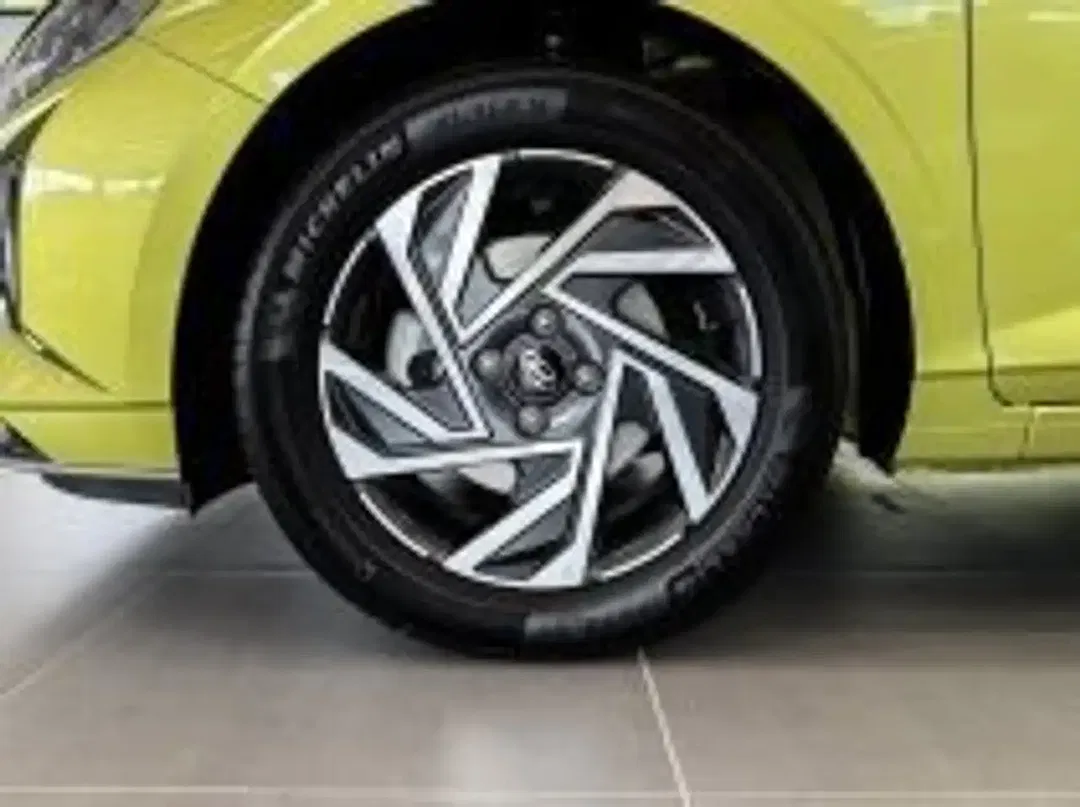 Hyundai i20 - Thumbnail 4