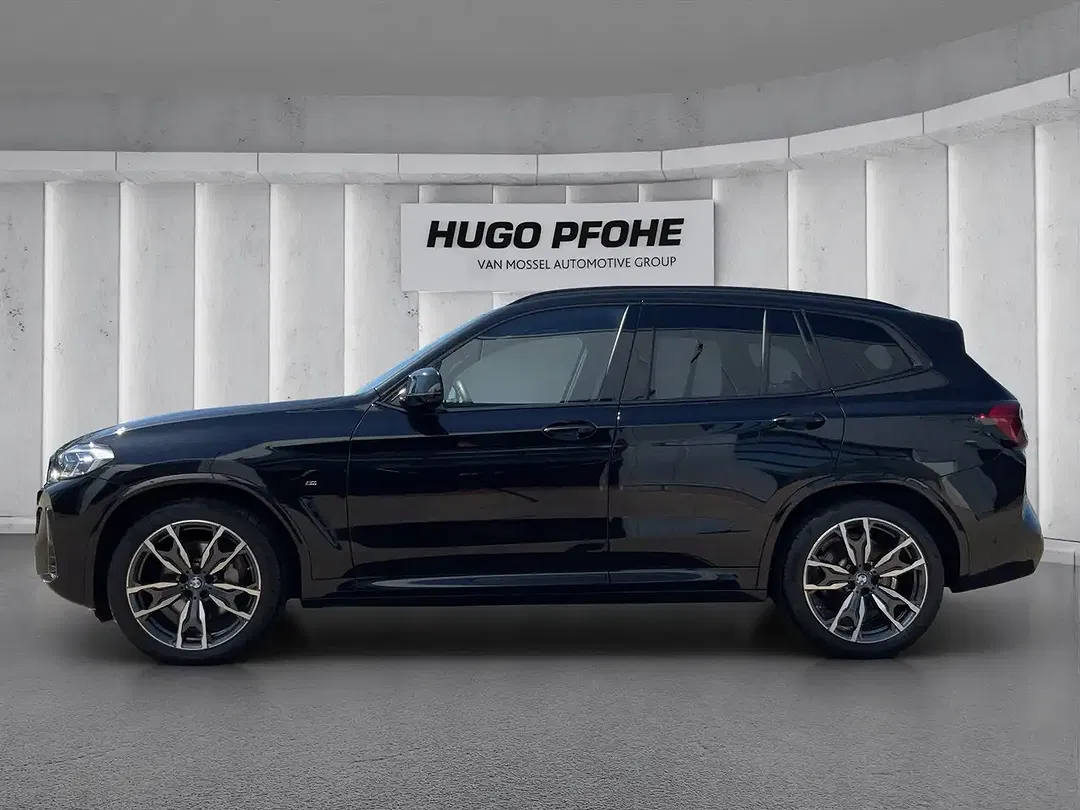 BMW X3 - Thumbnail 2