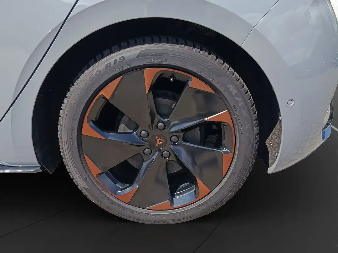CUPRA Born - Thumbnail 12