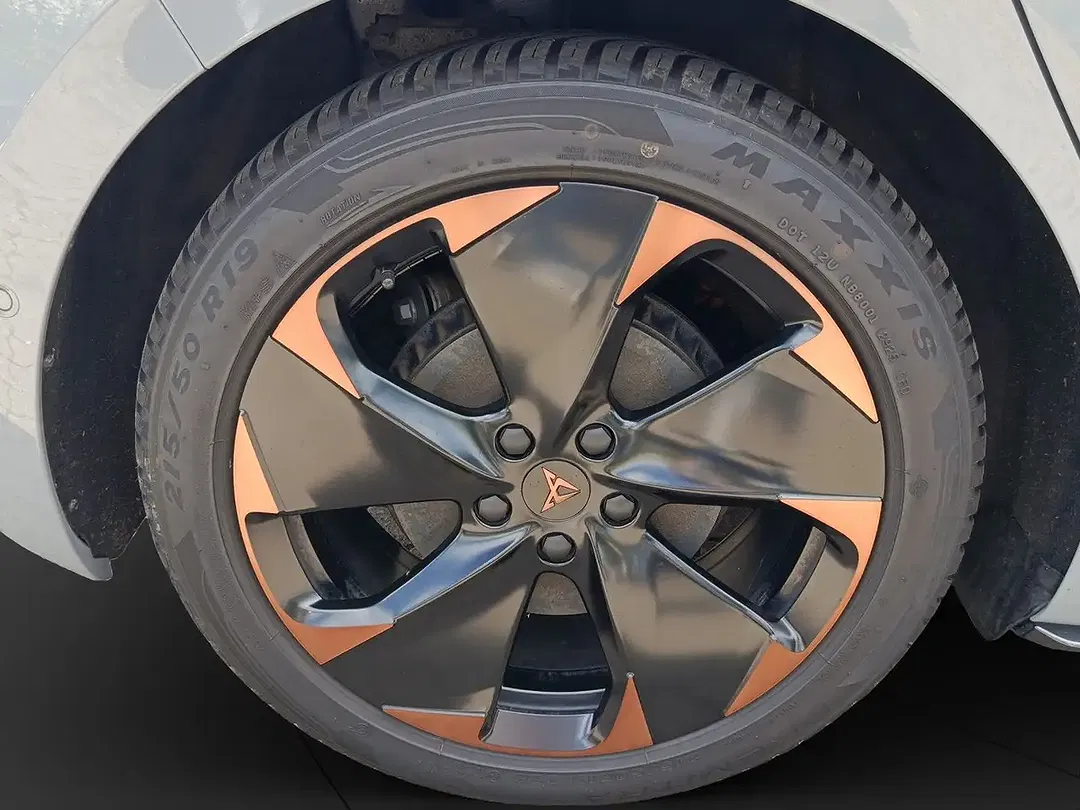 CUPRA Born - Thumbnail 14