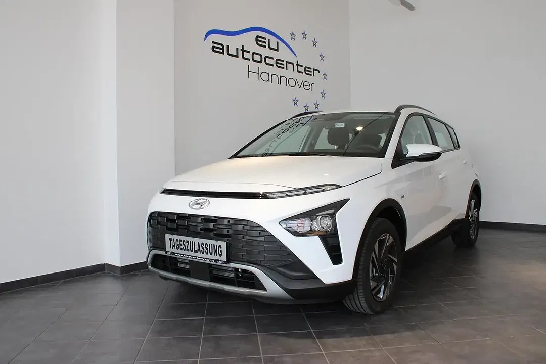 Hyundai BAYON - Thumbnail 3