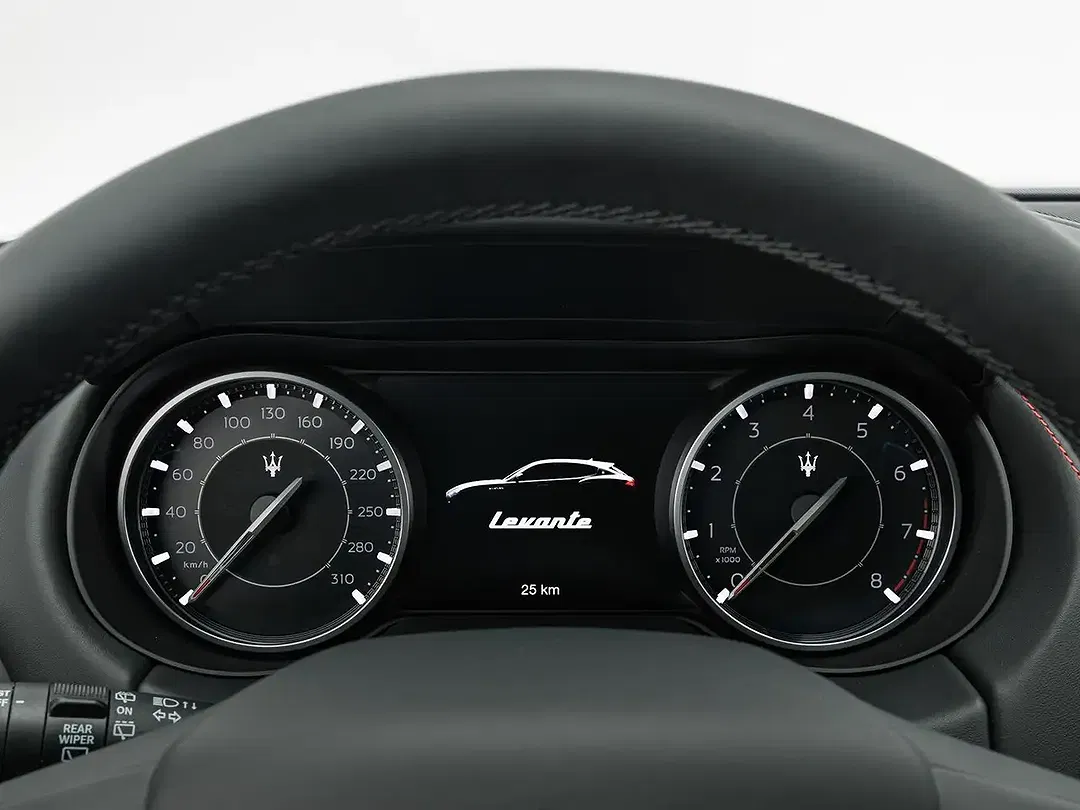 Maserati Levante - Thumbnail 9