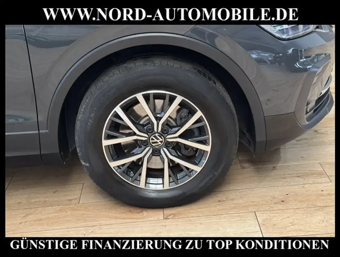 Volkswagen Tiguan - Thumbnail 12