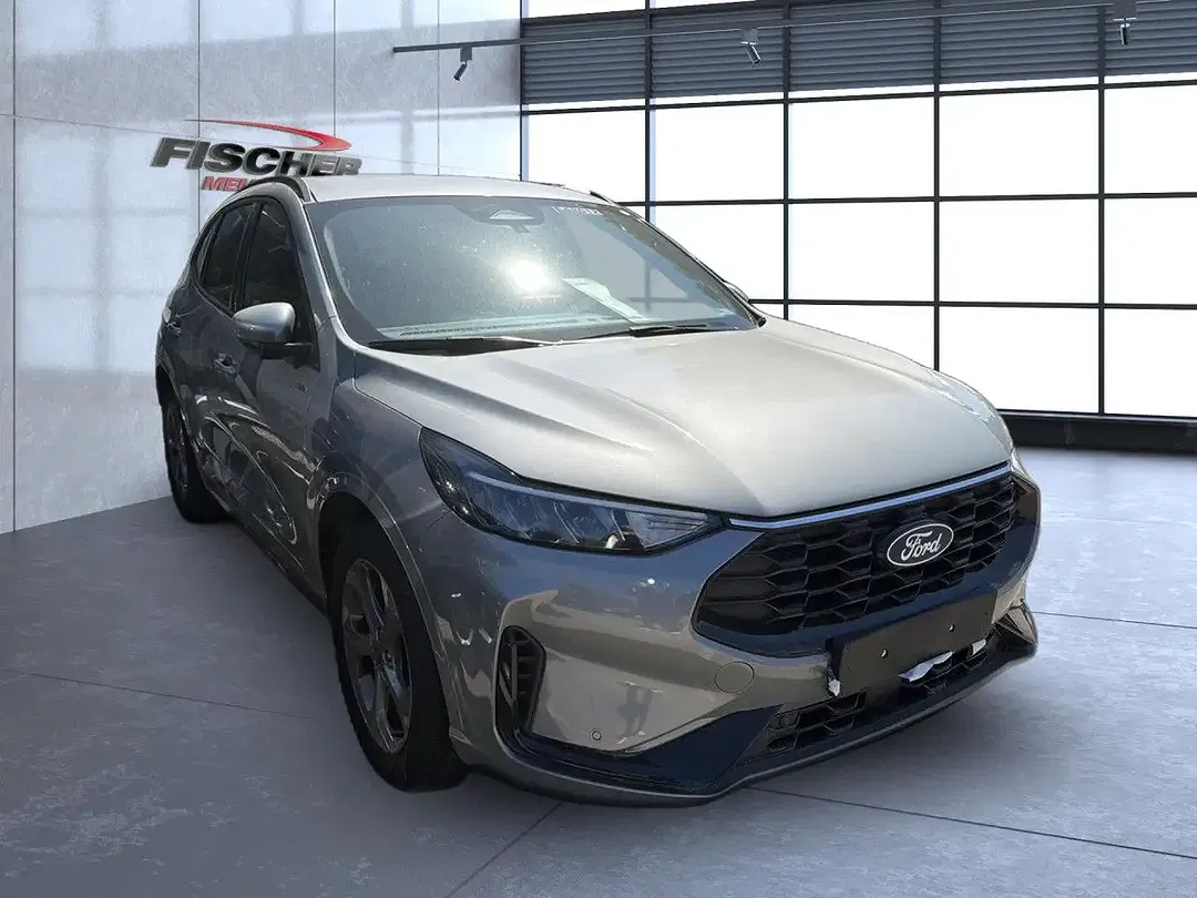 Ford Kuga - Thumbnail 3