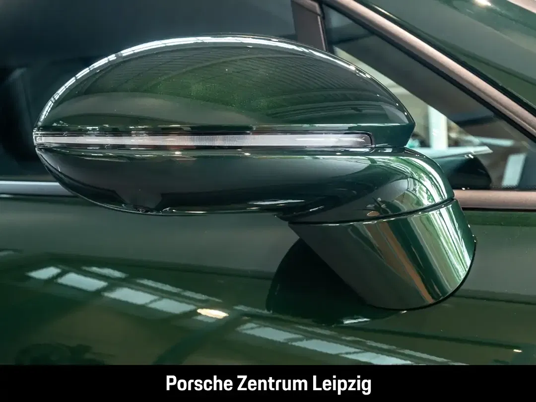 Porsche Macan - Thumbnail 11