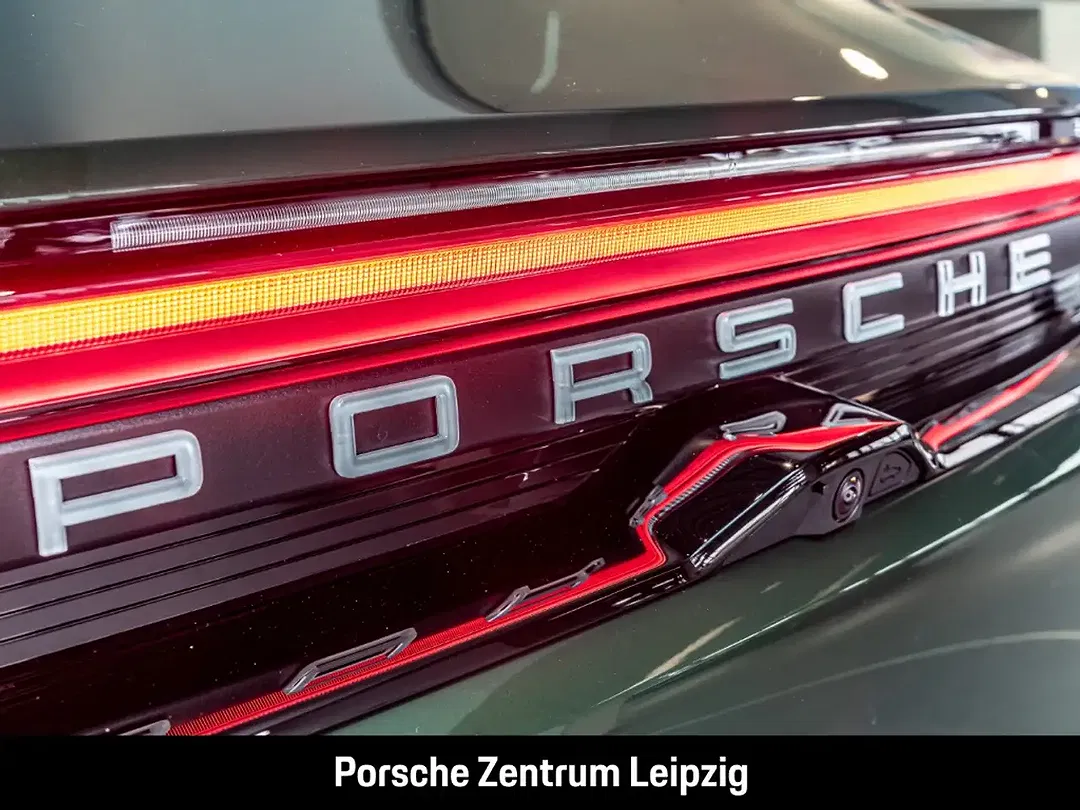 Porsche Macan - Thumbnail 14
