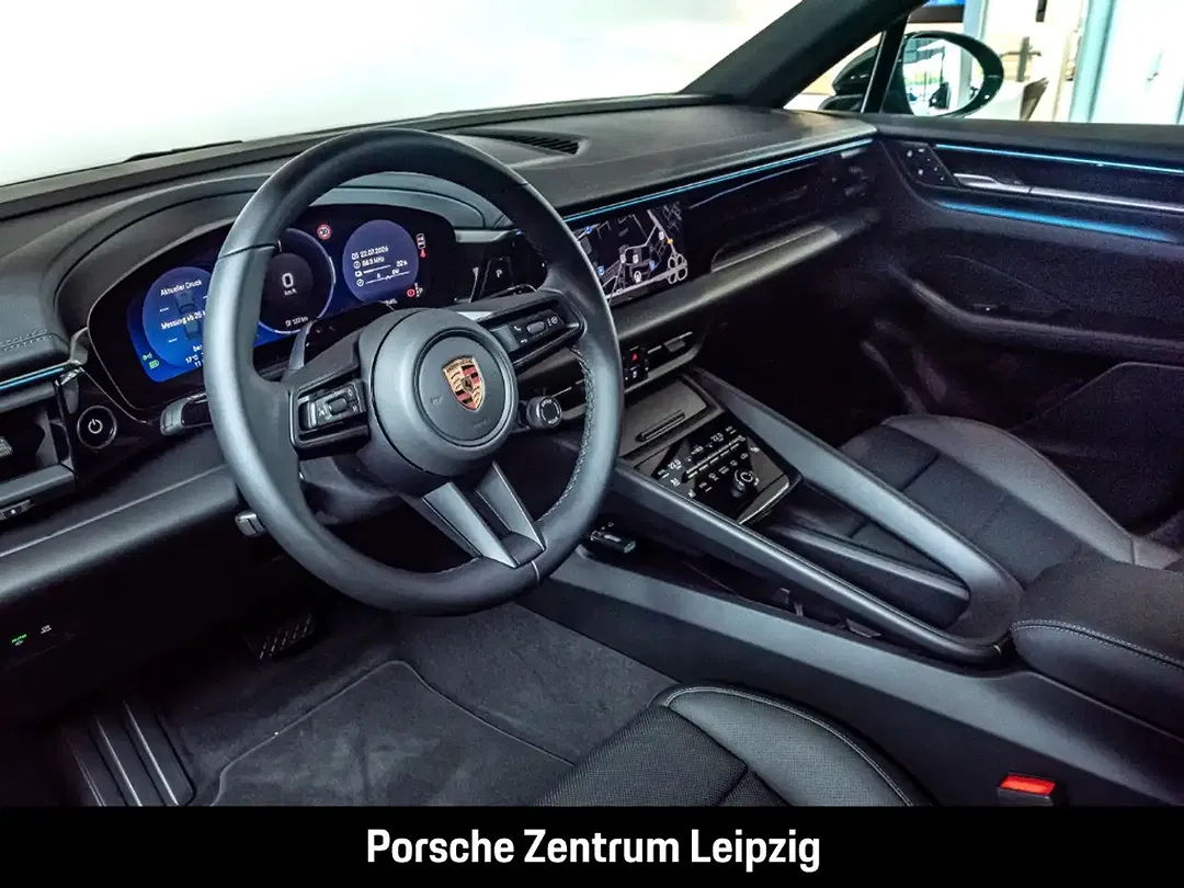 Porsche Macan - Thumbnail 15
