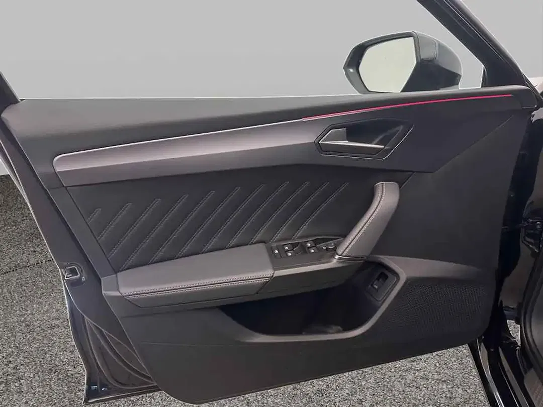 CUPRA Leon - Thumbnail 8