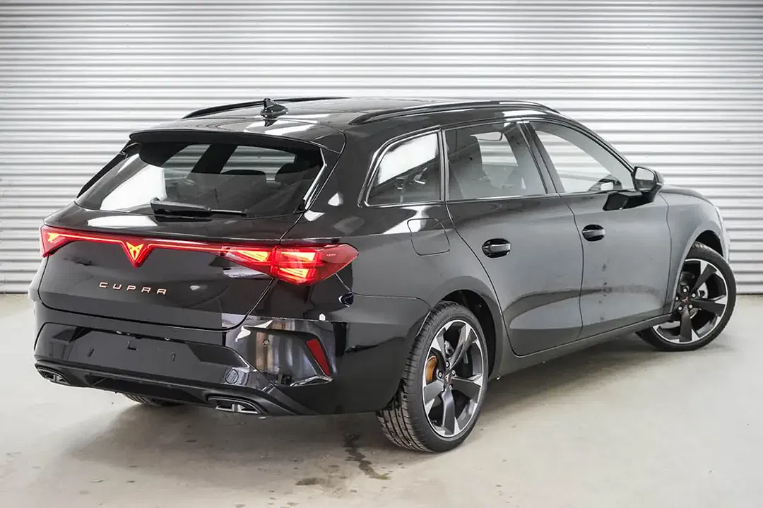 CUPRA Leon - Thumbnail 2
