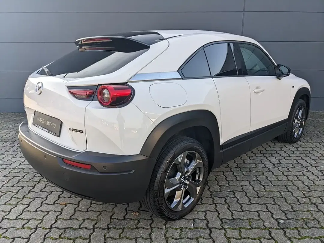Mazda MX-30 - Thumbnail 6