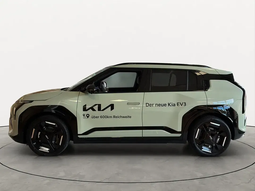 Kia EV3 - Thumbnail 3