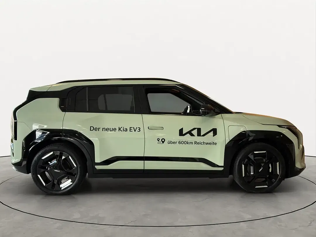 Kia EV3 - Thumbnail 6